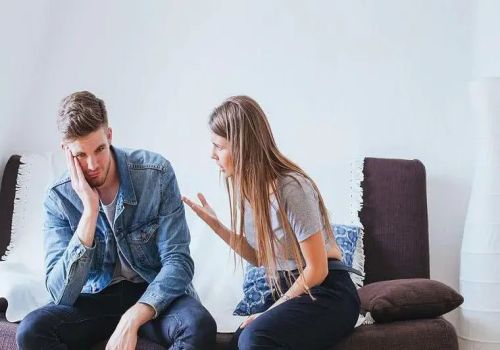 成都市侦探公司：离婚了孩子母亲的财产归谁继承